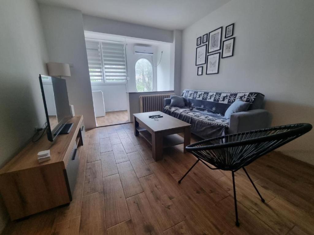 Apartman Ann II Pancevo Exterior photo